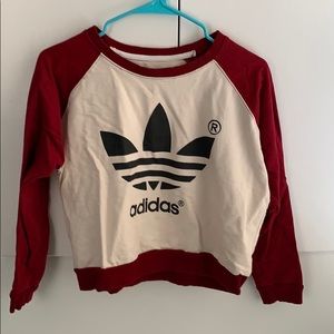 Cropped Adidas Crewneck